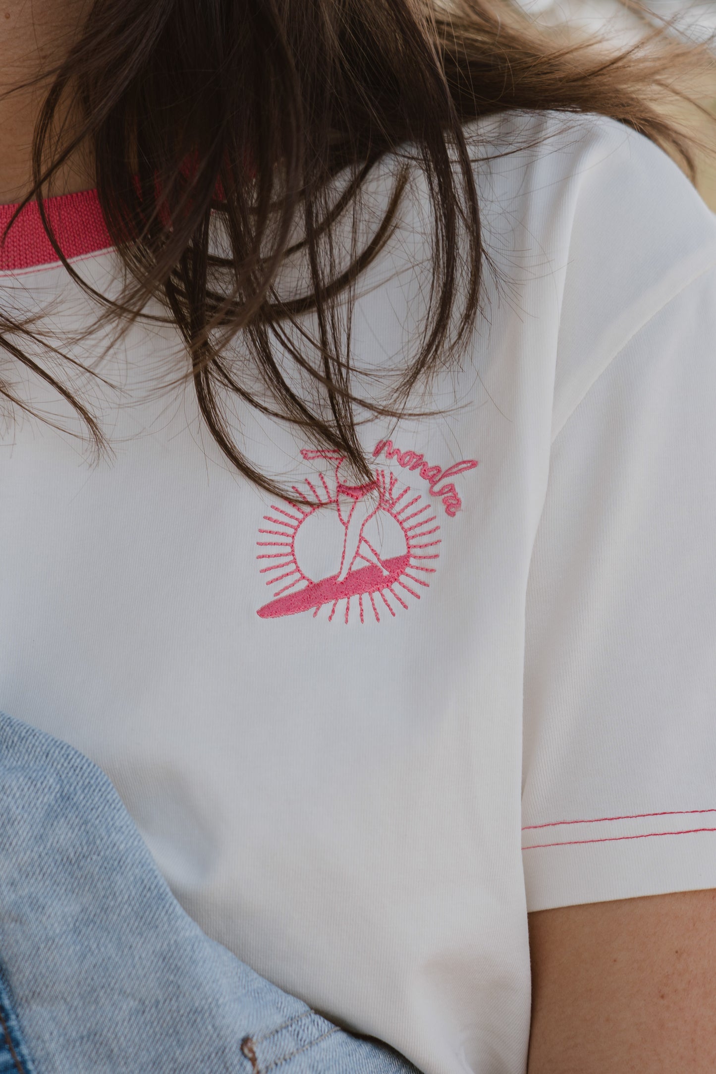 Tee-shirt col fushia
