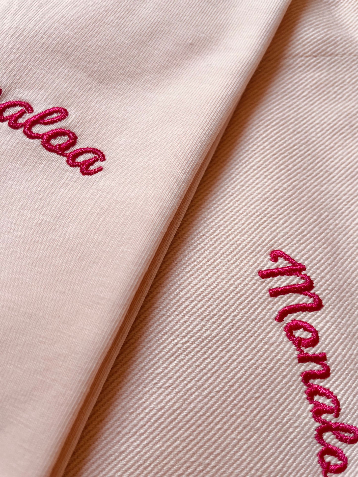 Tee-shirt col cerise