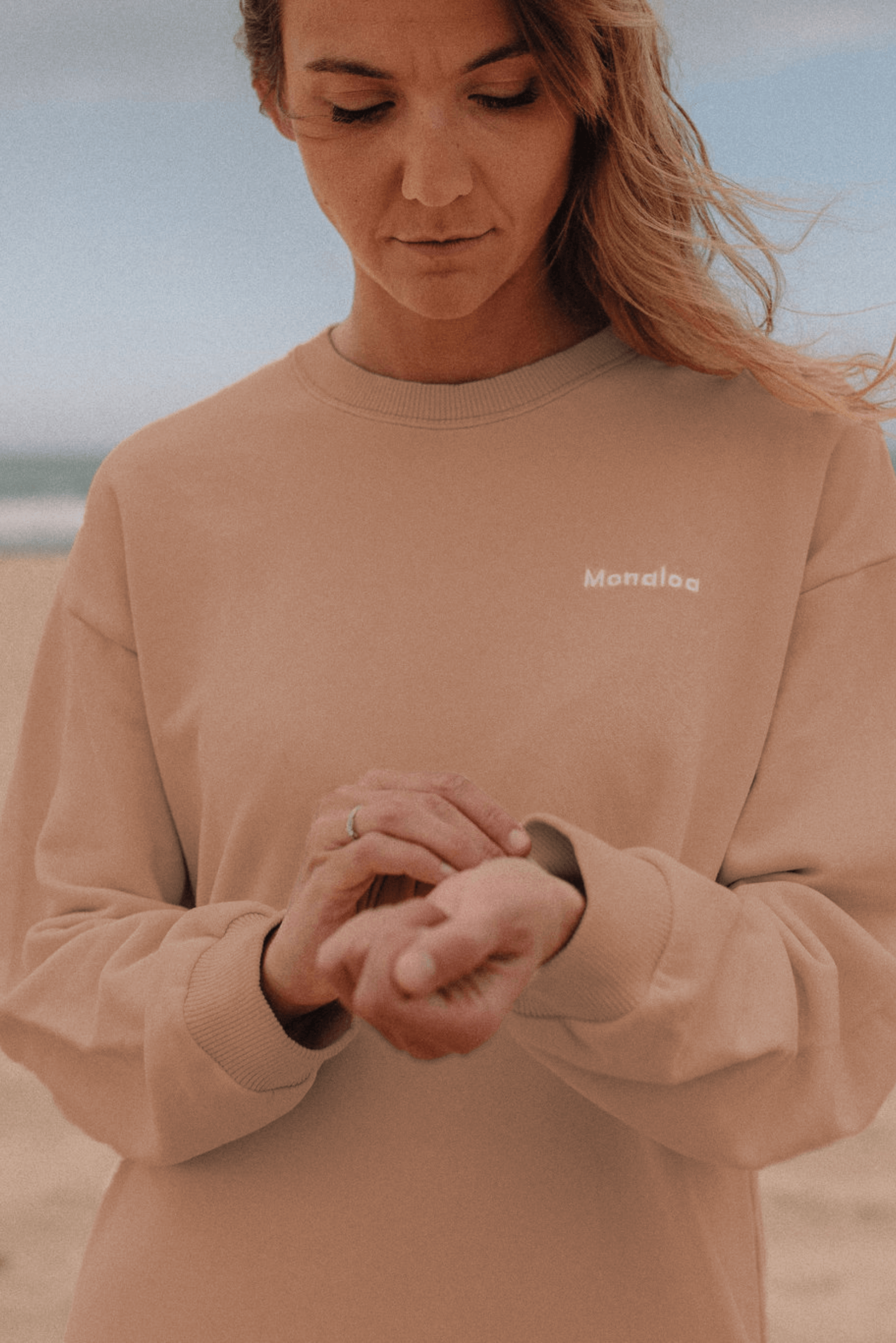 Robe sweat camel - Monaloa
